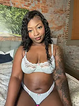 JasReign2 - Flash Boobs