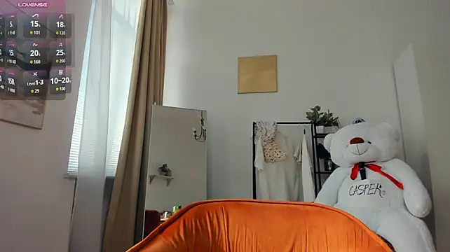 FaaBinaa - beg you to cum in my mouth with fake cum