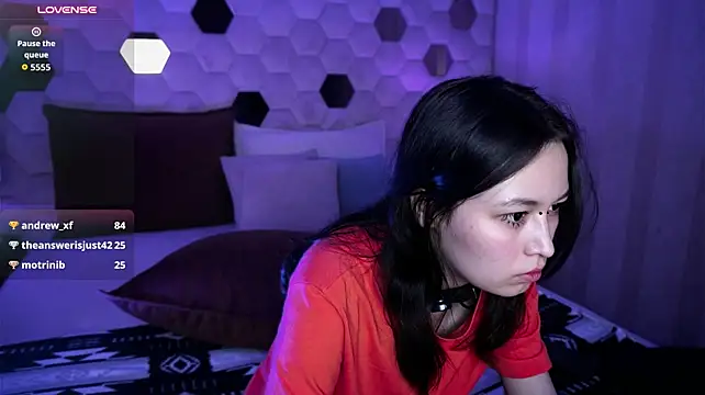 AriettiHamoe - remove T-shirt