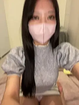 Mina_0104 - 有料玄関で全力声我慢オナニー確定😖