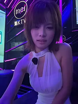 19cmfuck18girl - 吸妹妹的奶头