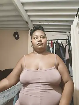 Lorenxtaylor - Fuck my big ass without mercy