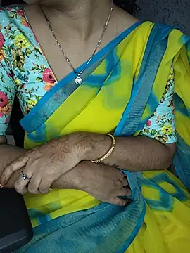 Bujji_Talli - Oil boobs
