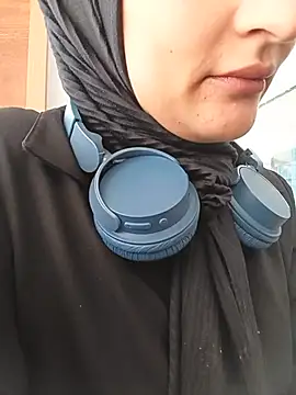 MisyonerNur - Dışarıda göğüslerini aç 😅
