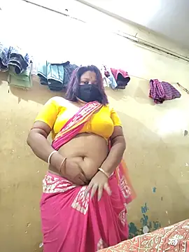 Curvy-Kamini