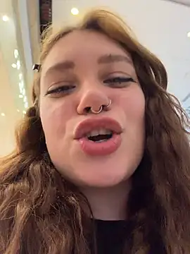 Lucy-joy - massage BIG TITS too