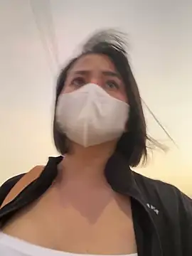 May-Squirt - Make my dress wet in puclic And squirt