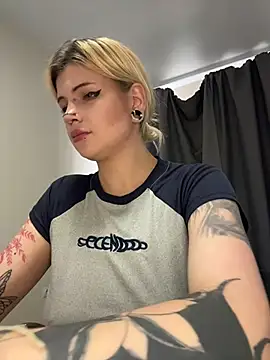 DriveCiri_ - FISTING PUSSY UNTILL SQUIRT