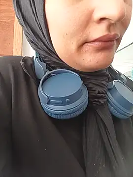 MisyonerNur - Dışarıda göğüslerini aç 😅