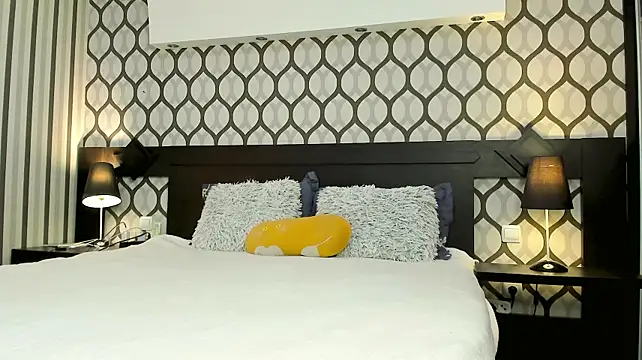 BrunetteKaty - Naked ass