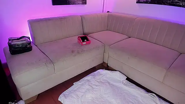 Camilaa7 - Show tits🍒