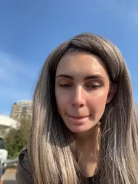 SandraCarter - Show ass in public