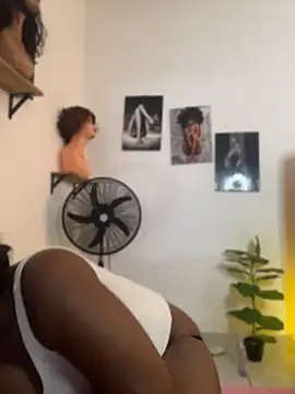 T-Booty_risky_