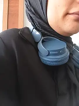 MisyonerNur - Dışarıda göğüslerini aç 😅