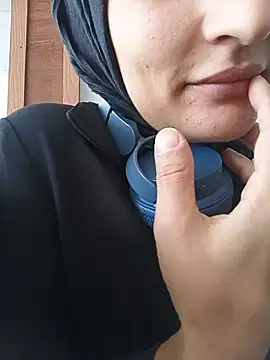 MisyonerNur - Dışarıda göğüslerini aç 😅