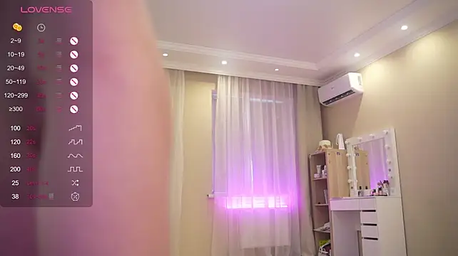 Bananalizzy - Show open pussy ♡