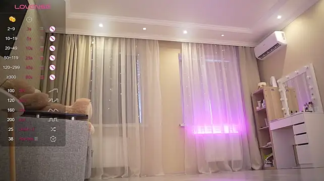 Bananalizzy - Show open pussy ♡