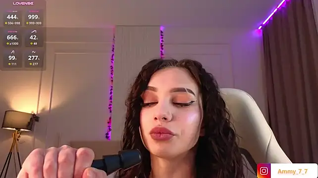Ammy_cummy - PUSSY PLAY + SMALL FLASHES