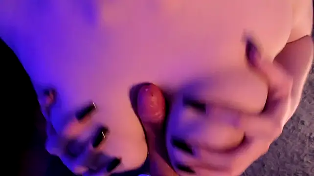 Miss_Mary_Lori - Nipple clamps on