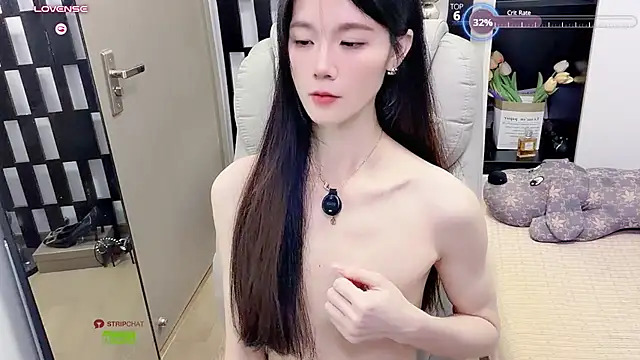 Yueyue-MM - 下空M腿黑絲誘惑送控制3分钟