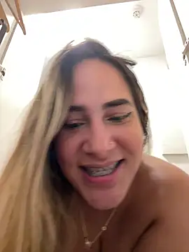 MarianaStar_ - OPEN ASSHOLE