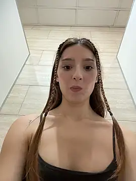 LilluKatten - SMEAR SALIVA OVER SEXY NIPS 💧