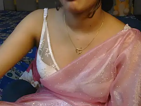 Hii-tanisa - full nude show