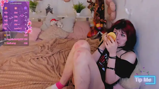 Ashley_Veil