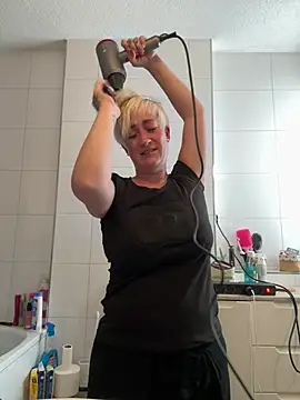 Bigboobiegirl90