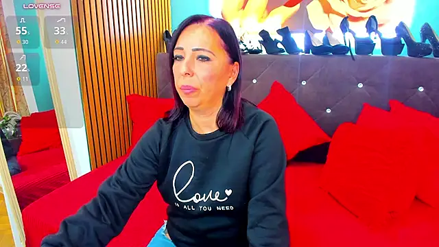 LauraSiin - make me cum hard for you