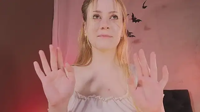 Lisa_everly - HANDBRA