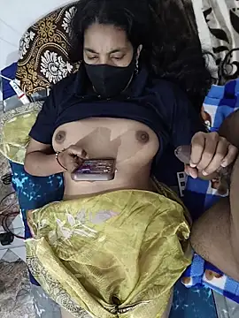 Crazycpl__1 - Fuck pussy in public