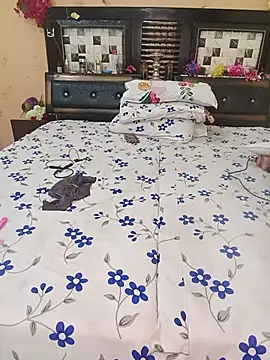 PRIYA_22 - SLAP ASS & BOOBS HARD:movingboobs::ass: