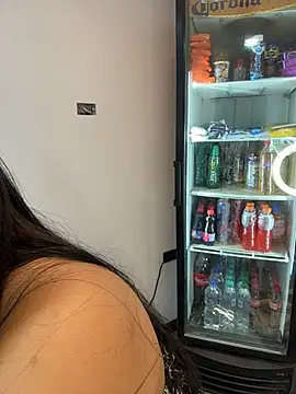 Sara-cherry - ✨GIVE ME MILK FROM YOUR TITS✨