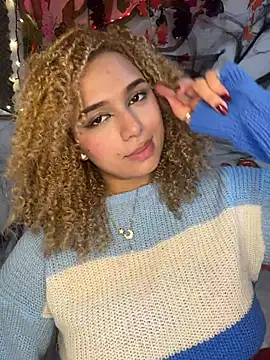 Esperanza_Gomez1 - EARTHQUAKE IN MY CLIT WITH LUSH