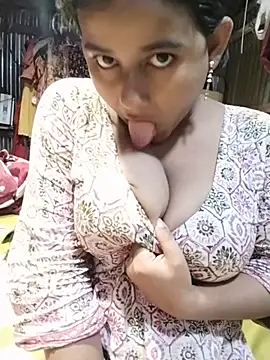 Jara_210 - Boobs show