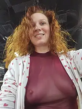 Exhibitionsplit - MAKE me CUM RUNNING ♤SQUIRT