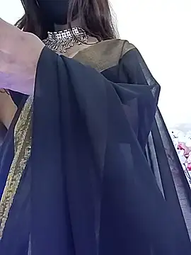 Keira-Knightley_ - Shower show with sari on top without bra