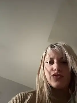 LustfulLuna_ - 🩷Last Tipper Gets 2 Vids🩷