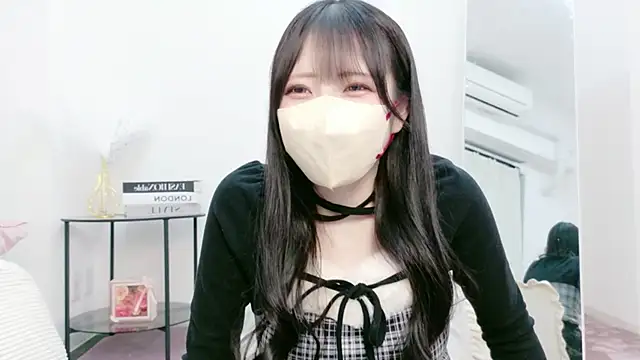 Yuinachan_v - 下の服ぽい💕