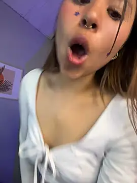 NishaXXX- - MASTURBATION ON YOUR WET FACE POV