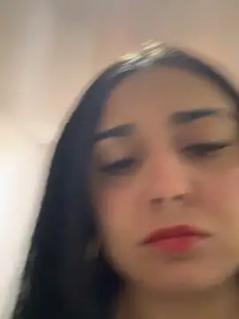 Danii_vg1 - Squirt in batrhoom public