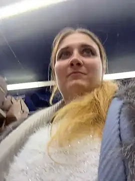 AdelRich - Show pussy in store