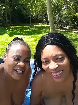 DominiqueLuxe44 - FINGER MY PUSSY AND ASS