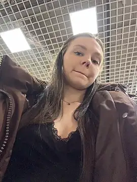 Ttixmila - Fuck me dildo in fitting room💋💦