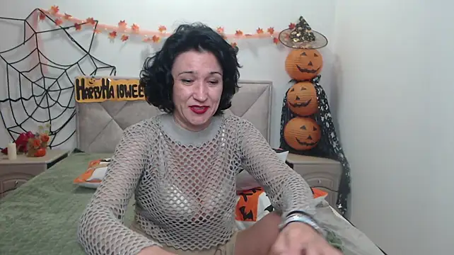 CameronEnns - to touch under the sweater