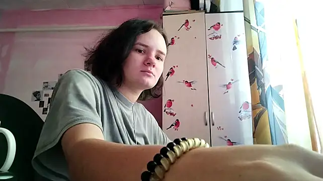 KieraTerlecki - lip massage