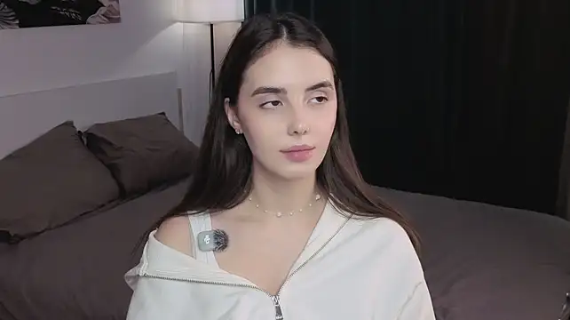 JuliDahill
