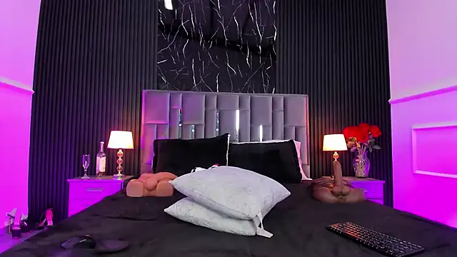 Bigsexxyass - PLUG ANAL+2 FINGERS