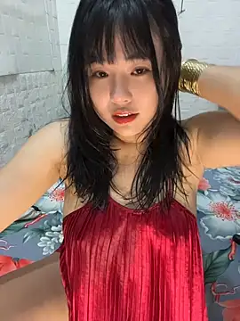 Fishinggirl2k - masturbating with a dildo that squirts